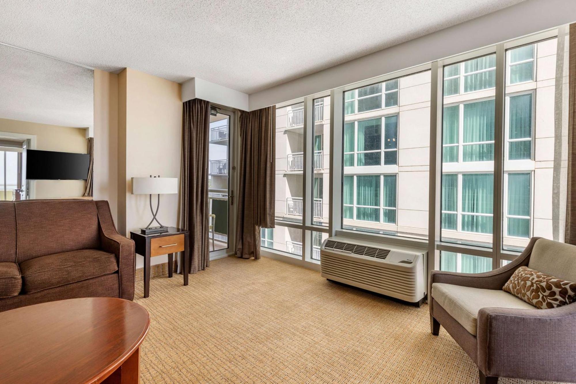 โอเชียน บีช คลับ รีสอร์ต Aparthotel เวอร์จิเนียบีช ภายนอก รูปภาพ